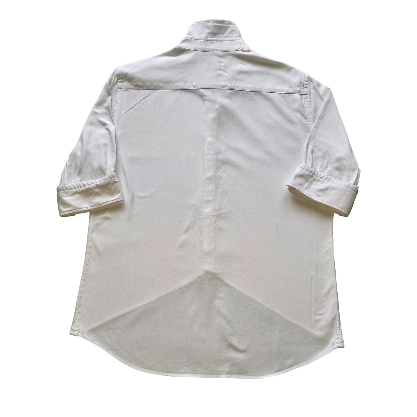 Cut Day Edit: Dipped Hem White Shirt